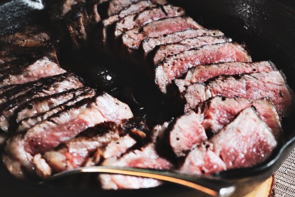 No Fail Pan-Seared Stove Top Steak (VIDEO) - West Via Midwest